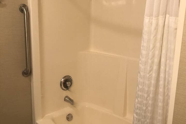 Room 46 of 67